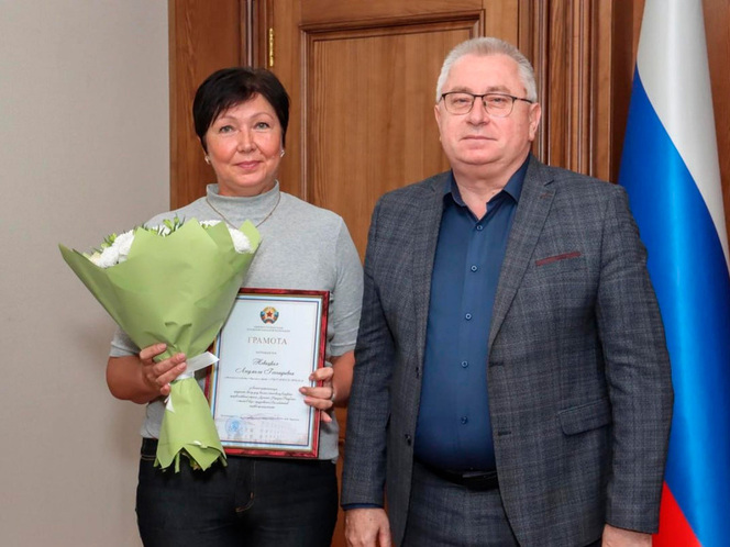 Луганск чествует героев полей: награждены лучшие сотрудники аграрного сектора